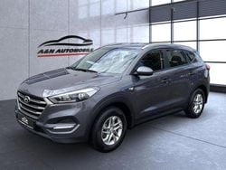Grau Gebraucht 2016 Hyundai Tucson Trend SUV | 13.990 €