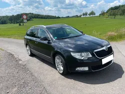 Schwarz Gebraucht 2012 Skoda Superb Elegance Kombi | 5.990 € (Guter Preis)