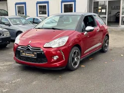 Rot erythree onyxschwarzlack Gebraucht 2010 Citroën DS3 So Chic Kleinwagen | 6.450 € (Fairer Preis)