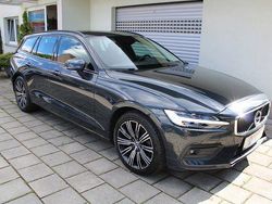 Grau Gebraucht 2019 Volvo V60 Kombi | 18.450 € (Guter Preis)