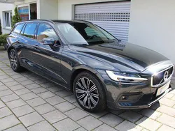 Grau Gebraucht 2019 Volvo V60 Kombi | 18.950 € (Fairer Preis)