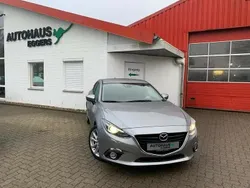 Silber Gebraucht 2015 Mazda 3 Sports-Line Limousine | 13.490 € (Fairer Preis)