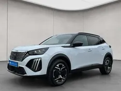 Okenit weiß metallic Gebraucht 2024 Peugeot 2008 GT SUV | 24.880 € (Etwas zu teuer)