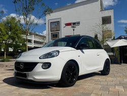 Weiß Gebraucht 2016 Opel Adam Kleinwagen | 6.950 € (Guter Preis)