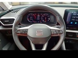 Weiß Gebraucht 2024 Seat Leon FR Limousine | 27.499 € (Fairer Preis)