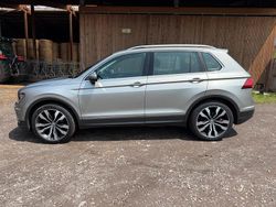 Silber Gebraucht 2018 VW Tiguan SUV | 19.000 € (Superpreis)