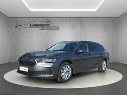 Graphite grau Gebraucht 2025 Skoda Superb Essence Kombi | 33.930 € (Guter Preis)