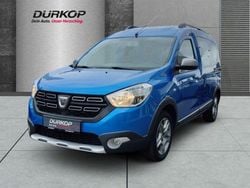 Blau Gebraucht 2019 Dacia Dokker Stepway Van | 9.950 € (Superpreis)
