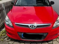 Rot Gebraucht 2009 Hyundai i30 Edition+ Limousine | 3.000 € (Guter Preis)
