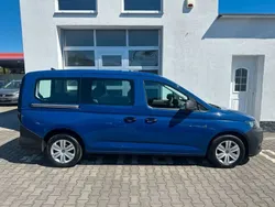 Blau Gebraucht 2021 VW Caddy Maxi Van / Kleinbus | 19.790 € (Fairer Preis)