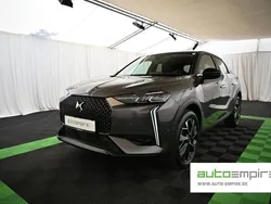 Grau Gebraucht 2024 DS Automobiles DS3 Opera SUV | 24.990 € (Guter Preis)