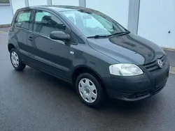 Grau Gebraucht 2007 VW Fox Kleinwagen | 1.150 € (Etwas zu teuer)