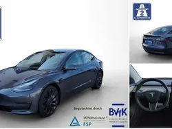 Grau Gebraucht 2021 Tesla Model 3 Performance Limousine | 28.850 € (Fairer Preis)