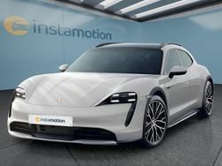 Grau Gebraucht 2021 Porsche Taycan Limousine | 65.449 € (Teuer)