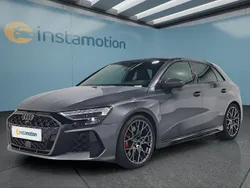 Grau Gebraucht 2024 Audi RS3 Kleinwagen | 66.199 € (Etwas zu teuer)