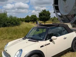 Weiß Gebraucht 2008 Mini Cooper Cabriolet Cabrio | 7.200 € (Fairer Preis)
