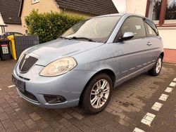 Blau Gebraucht 2009 Lancia Ypsilon Kleinwagen | 2.300 €