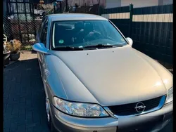Silber Gebraucht 1999 Opel Vectra Limousine | 1.800 € (Fairer Preis)