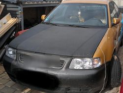 Gold Gebraucht 2000 Audi A3 Kleinwagen | 500 € (Superpreis)