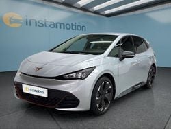 Silber Neu 2025 Cupra Born Kleinwagen | 32.449 € (Superpreis)