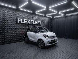 Schwarz Gebraucht 2016 Smart ForTwo Cabrio Cabrio | 14.990 € (Fairer Preis)