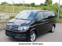 Deep black perleffekt Gebraucht 2017 VW T6 Comfortline Van | 26.990 € (Etwas zu teuer)