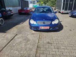 Blau Gebraucht 2006 Mercedes C180 Coupé | 3.999 € (Fairer Preis)