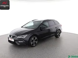 Mitternachtsschwarz Gebraucht 2019 Seat Leon ST Beats Kombi | 19.880 € (Fairer Preis)