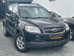 Schwarz Gebraucht 2010 Chevrolet Captiva LS SUV | 4.990 € (Fairer Preis)
