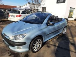 Blau Gebraucht 2002 Peugeot 206 CC Platinum Cabrio | 599 € (Superpreis)