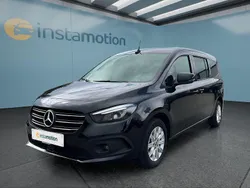 Schwarz Neu 2025 Mercedes T180 Van / Kleinbus | 35.799 €