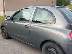 Braun Gebraucht 2003 Nissan Micra Acenta Kleinwagen | 880 € (Fairer Preis)