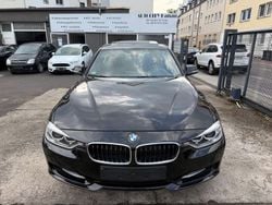 Schwarz Gebraucht 2012 BMW 318 Sport Line Limousine | 16.490 € (Teuer)