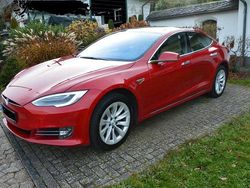 Rot Gebraucht 2016 Tesla Model S Kleinwagen | 25.000 €