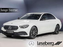 Polarweiß Gebraucht 2021 Mercedes E220 Avantgarde Limousine | 29.980 € (Guter Preis)