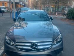 Grau Gebraucht 2017 Mercedes E350 AMG line Limousine | 27.850 € (Fairer Preis)