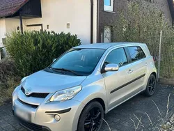 Silber Gebraucht 2009 Toyota Urban Cruiser SUV | 5.300 € (Fairer Preis)