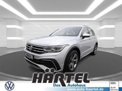 Reflexsilber (silver), metallic Gebraucht 2021 VW Tiguan R-line SUV | 31.100 € (Fairer Preis)