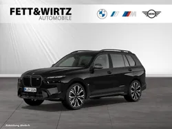 Andere Gebraucht 2023 BMW X7 M Sport SUV | 110.900 € (Etwas zu teuer)
