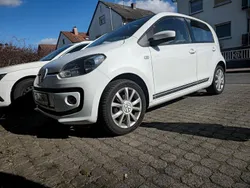 Weiß Gebraucht 2015 VW up! CLUB Kleinwagen | 6.500 € (Fairer Preis)