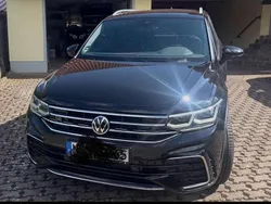 Schwarz Gebraucht 2021 VW Tiguan Mountain SUV | 32.800 € (Fairer Preis)