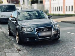 Grau Gebraucht 2003 Audi A3 S-Line Coupé | 2.400 €