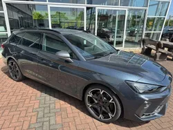 Grau Neu 2025 Cupra Leon VZ Limousine | 38.990 € (Superpreis)