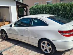 Weiß Gebraucht 2008 Mercedes CLC200 Kleinwagen | 4.600 € (Fairer Preis)
