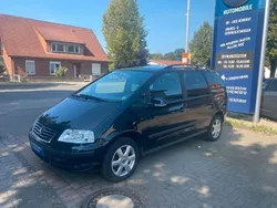 Schwarz Gebraucht 2008 VW Sharan Highline Van / Kleinbus | 5.990 € (Etwas zu teuer)