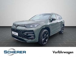 Cipressinogrün metallic (metallic) Gebraucht 2025 VW Tayron R-line SUV | 58.880 € (Guter Preis)