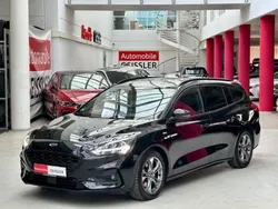 Iridiumschwarz metallic Gebraucht 2019 Ford Focus ST-Line Kombi | 16.990 € (Guter Preis)