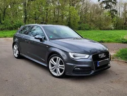 Grau Gebraucht 2012 Audi A3 S-Line Limousine | 9.800 € (Etwas zu teuer)