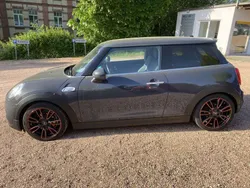 Thunder grey metallic Gebraucht 2016 Mini Cooper S Chili Kleinwagen | 12.879 € (Guter Preis)
