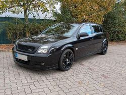 Schwarz Gebraucht 2004 Opel Signum Elegance Kombi | 3.500 € (Teuer)